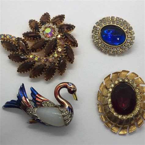 etsy jewelry vintage brooches.